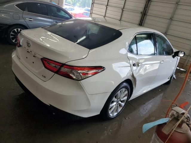 4T1B11HKXKU812947 - 2019 TOYOTA CAMRY L WHITE photo 3