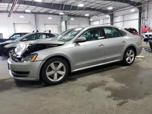 2013 VOLKSWAGEN PASSAT SE, 
