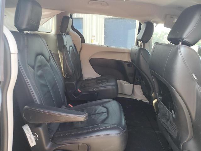 2C4RC1BG2HR769745 - 2017 CHRYSLER PACIFICA TOURING L შავი ფოტო 11