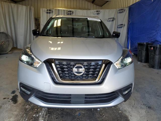 3N1CP5DV9LL539660 - 2020 NISSAN KICKS SR SILVER photo 5