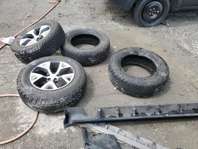 1C4PJMBB0JD500672 - 2018 JEEP CHEROKEE TRAILHAWK BLACK photo 13