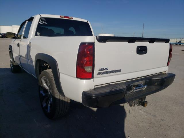 OK0325189632 - 2006 CHEVROLET SILVERADO WHITE photo 3