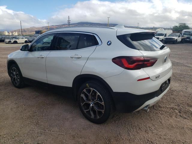 WBXYH9C05P5V65808 - 2023 BMW X2 SDRIVE28I WHITE photo 2