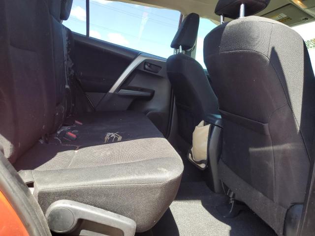 JTMZFREV2GJ078315 - 2016 TOYOTA RAV4 LE ORANGE photo 11