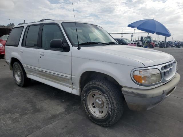 1FMDU34X7VUB62623 - 1997 FORD EXPLORER WHITE photo 4
