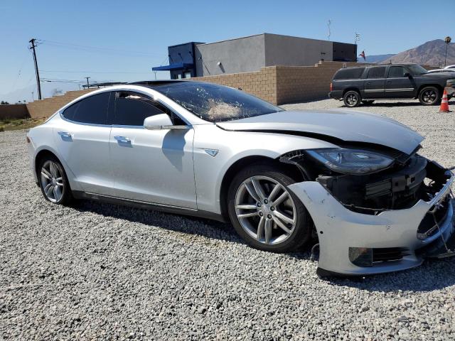 5YJSA1E23FF120083 - 2015 TESLA MODEL S Արծաթագույն լուսանկար 4
