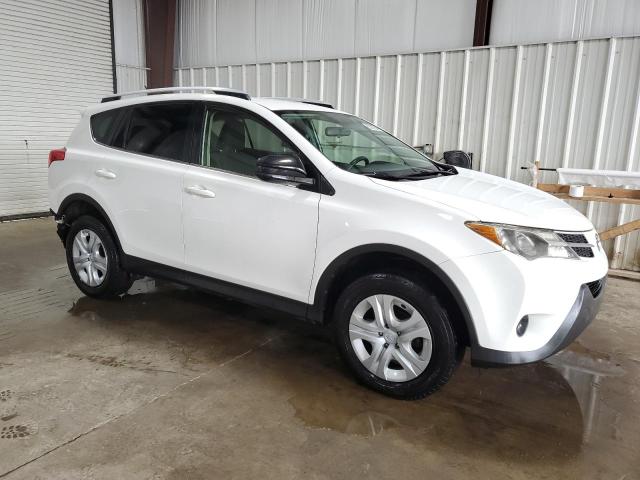 JTMBFREV0EJ011047 - 2014 TOYOTA RAV4 LE WHITE photo 4