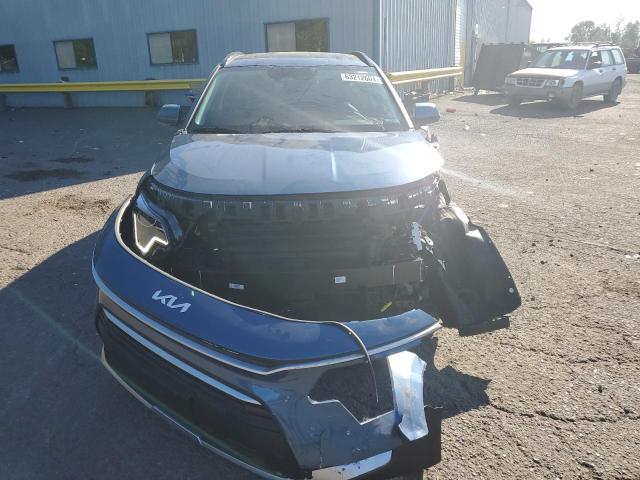 KNDCR3LE6R5163800 - 2024 KIA NIRO EX BLUE photo 5