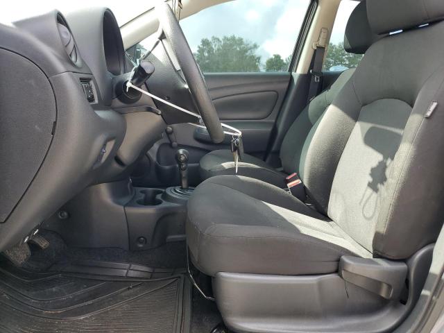 3N1CN7AP0JL809878 - 2018 NISSAN VERSA S GRAY photo 7