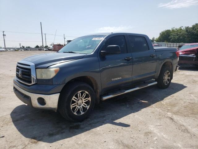 5TFEM5F11AX018779 - 2010 TOYOTA TUNDRA CREWMAX SR5 GRAY photo 1