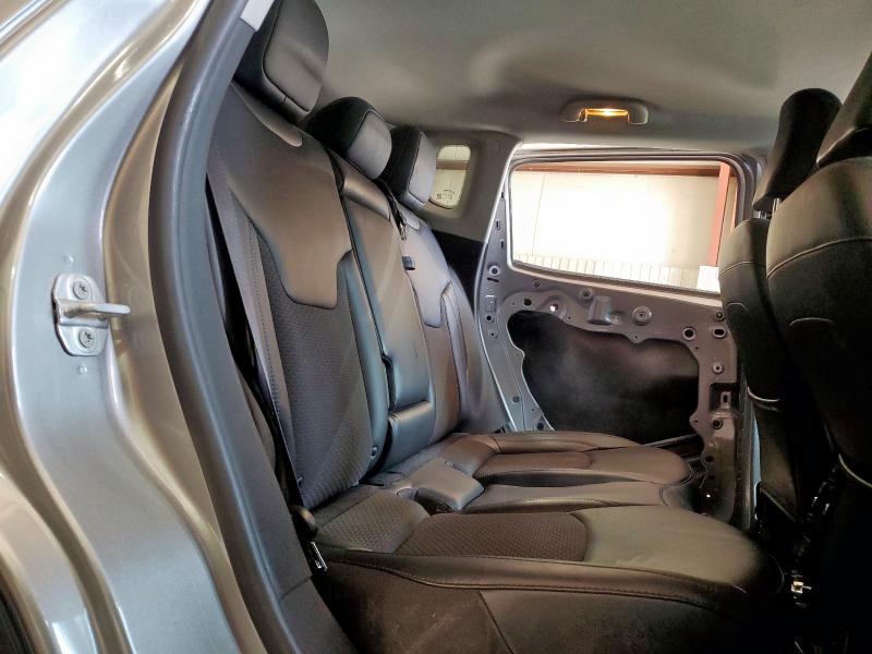 3C4NJCBB6NT174930 - 2022 JEEP COMPASS LATITUDE SILVER photo 11