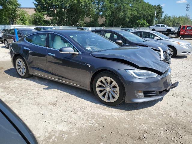 5YJSA1E28JF243466 - 2018 TESLA MODEL S GRAY photo 4