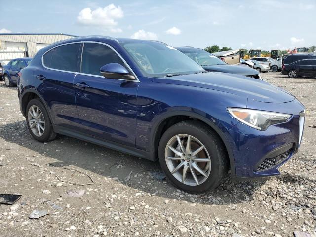 ZASFAKBN0J7B68247 - 2018 ALFA ROMEO STELVIO TI BLUE photo 4
