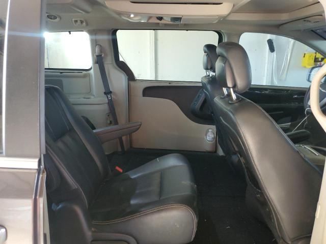 2C4RC1CGXGR119493 - 2016 CHRYSLER TOWN & COU TOURING L GRAY photo 11