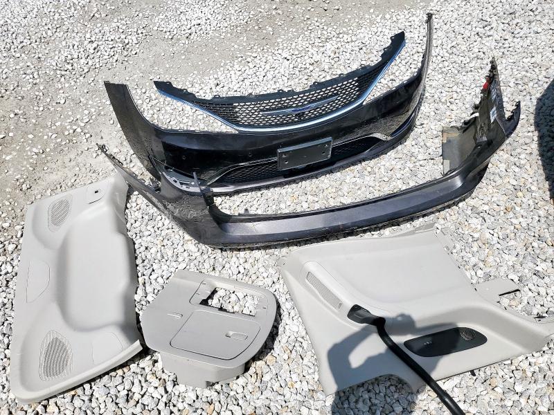 2C4RC1GG0KR581676 - 2019 CHRYSLER PACIFICA LIMITED GRAY photo 13