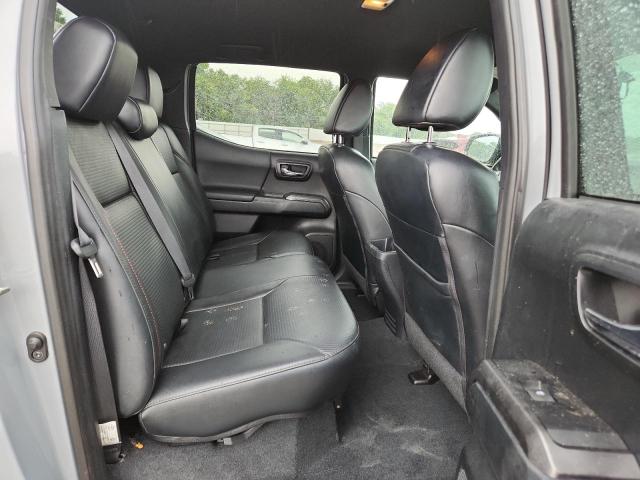 5TFCZ5AN4HX116105 - 2017 TOYOTA TACOMA DOUBLE CAB GRAY photo 10