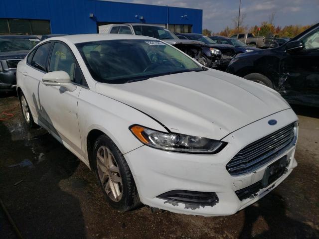 1FA6P0H7XG5113402 - 2016 FORD FUSION SE WHITE photo 1