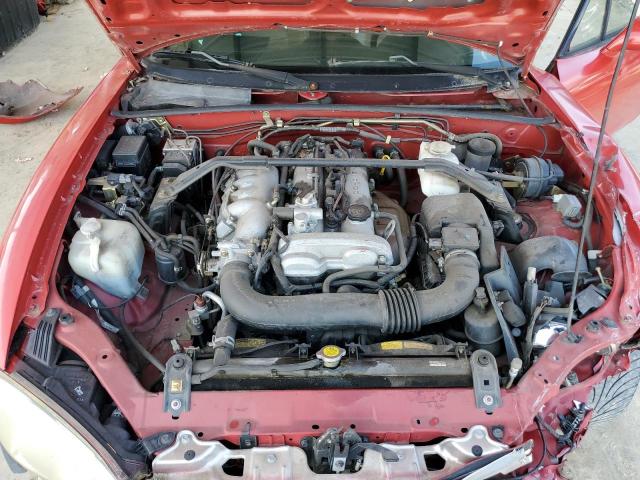 JM1NB353720225474 - 2002 MAZDA MX-5 MIATA BASE RED photo 11