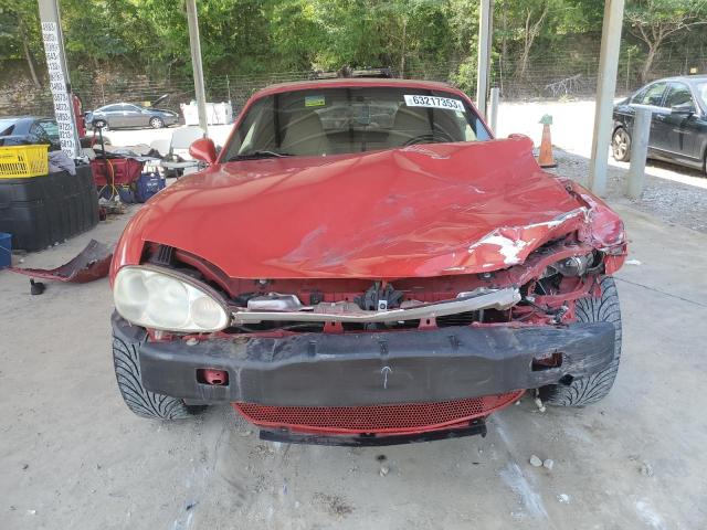 JM1NB353720225474 - 2002 MAZDA MX-5 MIATA BASE RED photo 5