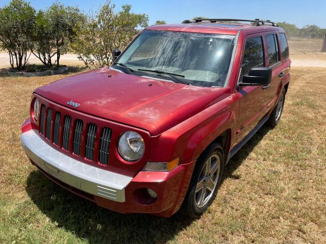 1J8FT48W77D251868 - 2007 JEEP PATRIOT LIMITED RED photo 2