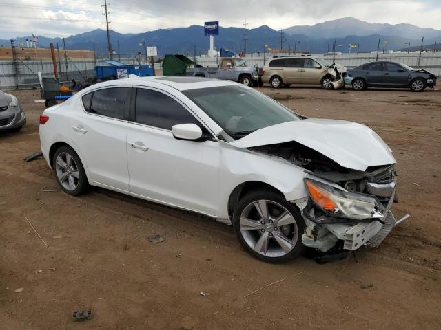 19VDE1F52DE021806 - 2013 ACURA ILX 20 PREMIUM WHITE photo 4