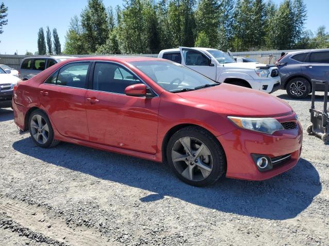 4T1BF1FK6EU753842 - 2014 TOYOTA CAMRY L RED photo 4