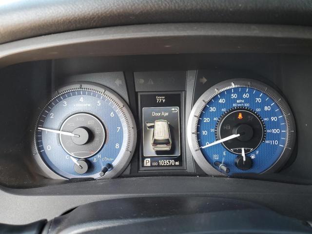 5TDKZ3DC0JS914977 - 2018 TOYOTA SIENNA LE 银色 照片 9