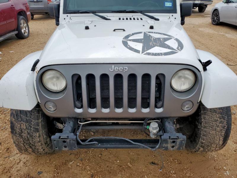 1C4BJWDG4EL187376 - 2014 JEEP WRANGLER U SPORT Белый фото 12