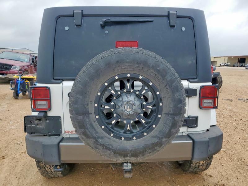 1C4BJWDG4EL187376 - 2014 JEEP WRANGLER U SPORT Белый фото 6