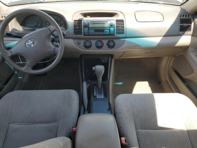JTDBE32K330163921 - 2003 TOYOTA CAMRY LE TAN photo 8
