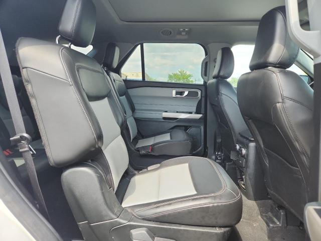 1FMSK8DH2NGC29064 - 2022 FORD EXPLORER XLT WHITE photo 11