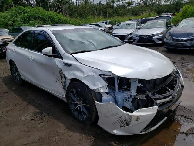 4T1BF1FK8GU252552 - 2016 TOYOTA CAMRY LE WHITE photo 4