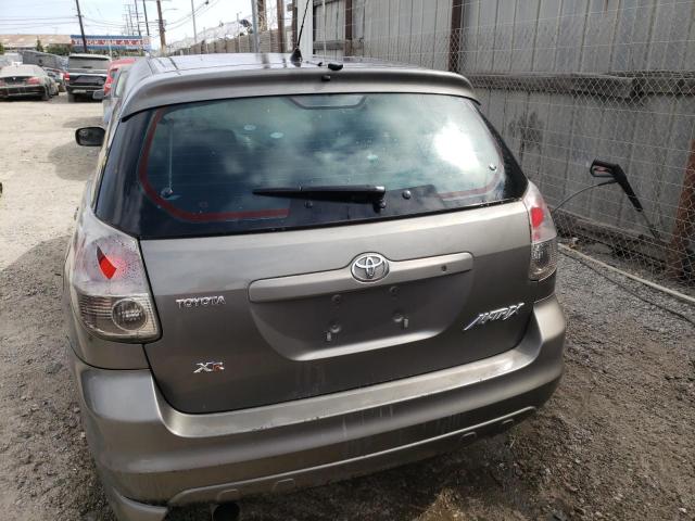 2T1KR32E55C416860 - 2005 TOYOTA COROLLA MA XR GRAY photo 6
