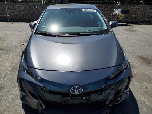 JTDKARFPXJ3093933 - 2018 TOYOTA PRIUS PRIM CHARCOAL photo 5