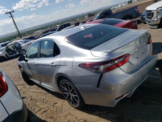 4T1G11AK3RU840650 - 2024 TOYOTA CAMRY SE NIGHT SHADE SILVER photo 2