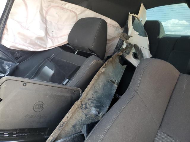 2C3CDZFJ8GH148638 - 2016 DODGE CHALLENGER R/T SCAT PACK WHITE photo 10