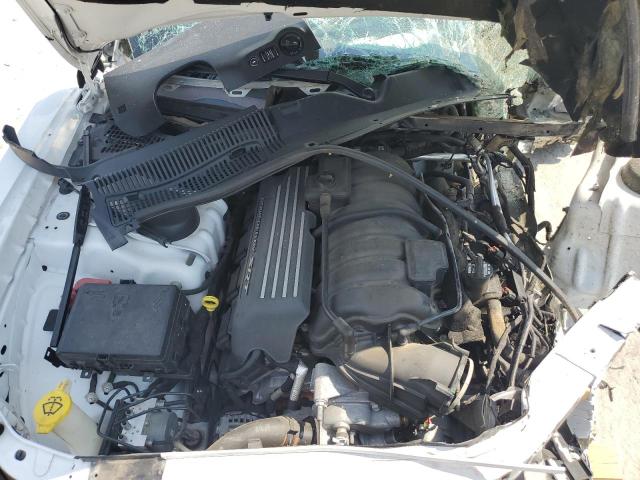 2C3CDZFJ8GH148638 - 2016 DODGE CHALLENGER R/T SCAT PACK WHITE photo 11