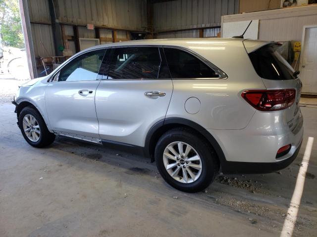 5XYPGDA57KG559960 - 2019 KIA SORENTO LX SILVER photo 2