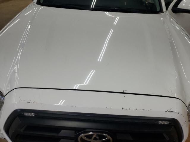 3TMCZ5AN4NM525643 - 2022 TOYOTA TACOMA DOUBLE CAB WHITE photo 11