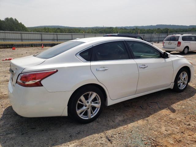 1N4AL3APXDN568733 - 2013 NISSAN ALTIMA 2.5 WHITE photo 3