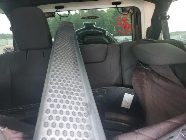 1C4HJXEN7JW325076 - 2018 JEEP WRANGLER U SAHARA Grau Foto 10