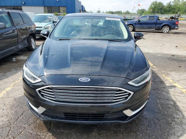 3FA6P0HD3JR166162 - 2018 FORD FUSION SE შავი ფოტო 5