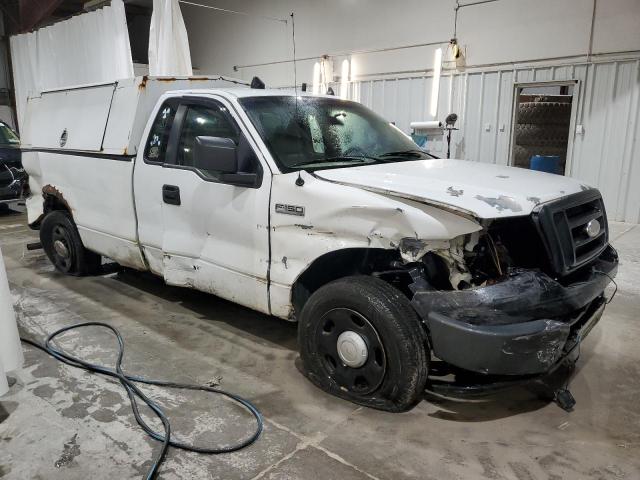 1FTRF12288KB80368 - 2008 FORD F150 WHITE photo 4