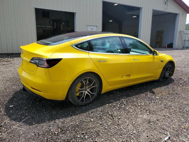 5YJ3E1EB6JF147263 - 2018 TESLA MODEL 3 黄色 照片 3