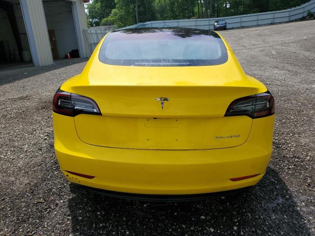 5YJ3E1EB6JF147263 - 2018 TESLA MODEL 3 黄色 照片 6