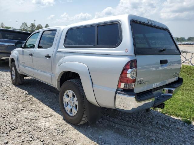 3TMJU4GN9BM116475 - 2011 TOYOTA TACOMA DOUBLE CAB PRERUNNER SILVER photo 2