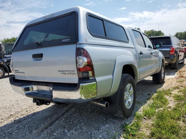 3TMJU4GN9BM116475 - 2011 TOYOTA TACOMA DOUBLE CAB PRERUNNER SILVER photo 3