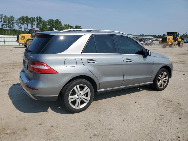 4JGDA5HB0FA505567 - 2015 MERCEDES-BENZ ML 350 4MATIC GRAY photo 3