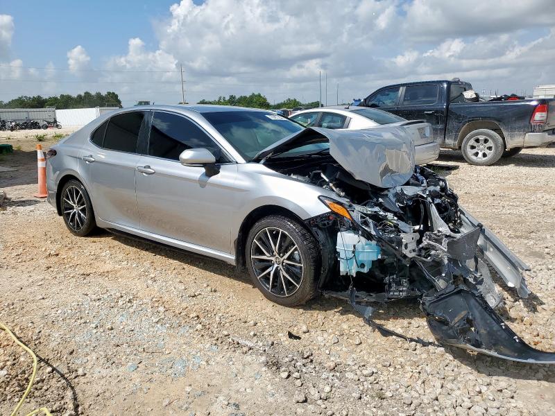 4T1G11AK3RU852488 - 2024 TOYOTA CAMRY SE NIGHT SHADE SILVER photo 4