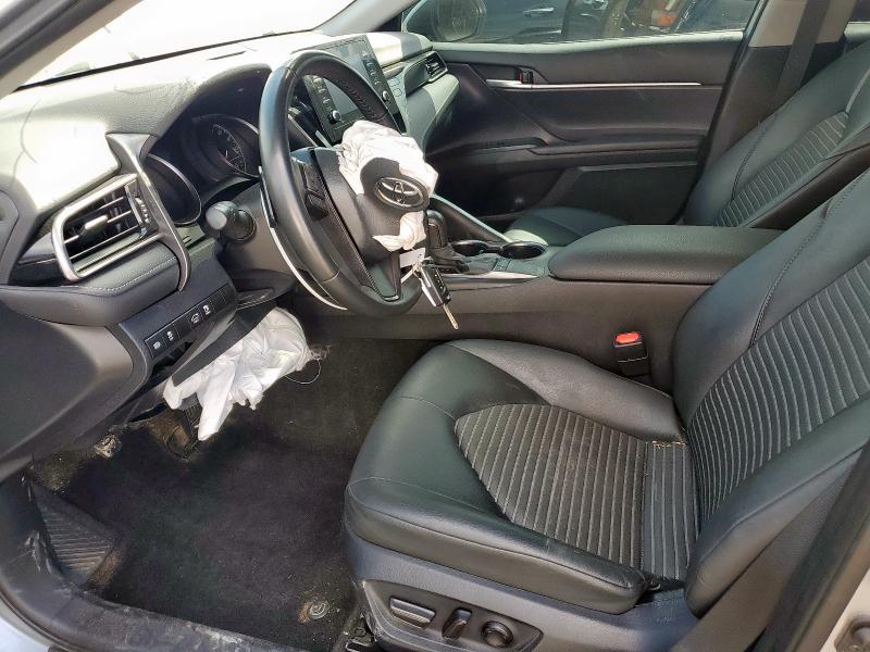 4T1G11AK3RU852488 - 2024 TOYOTA CAMRY SE NIGHT SHADE SILVER photo 7